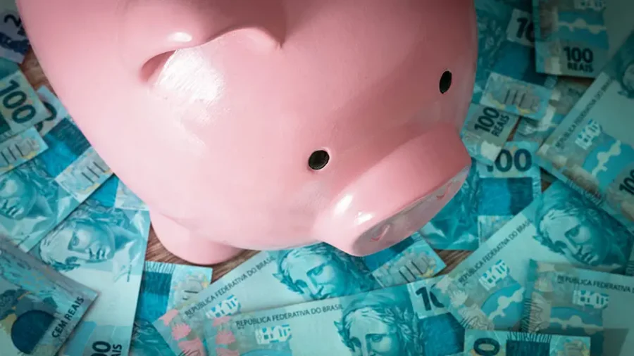 Estratégias Práticas para Poupar Dinheiro no Dia a Dia